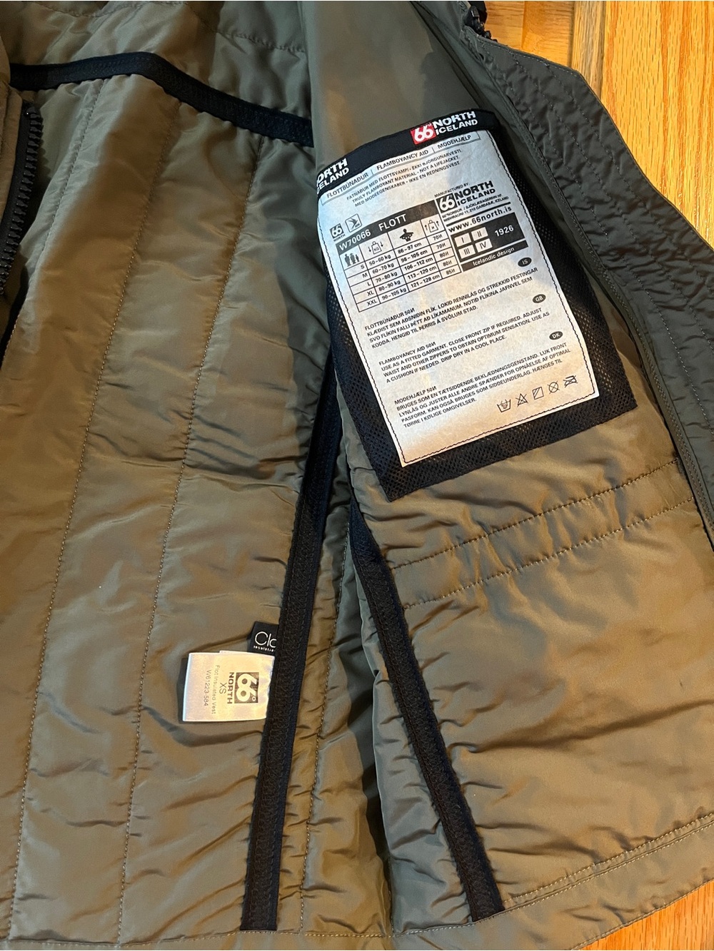 Women’s Olive Quilted Vest - Lightweight Insulated Vest - Picture 5 of 6